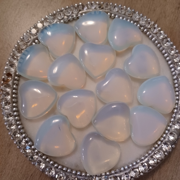 Opalite Mini Heart - Picture 4 of 8